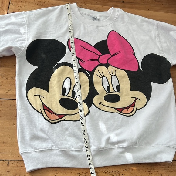 Disney Jumbo Mickey & Minnie crew neck size M - Picture 5 of 11
